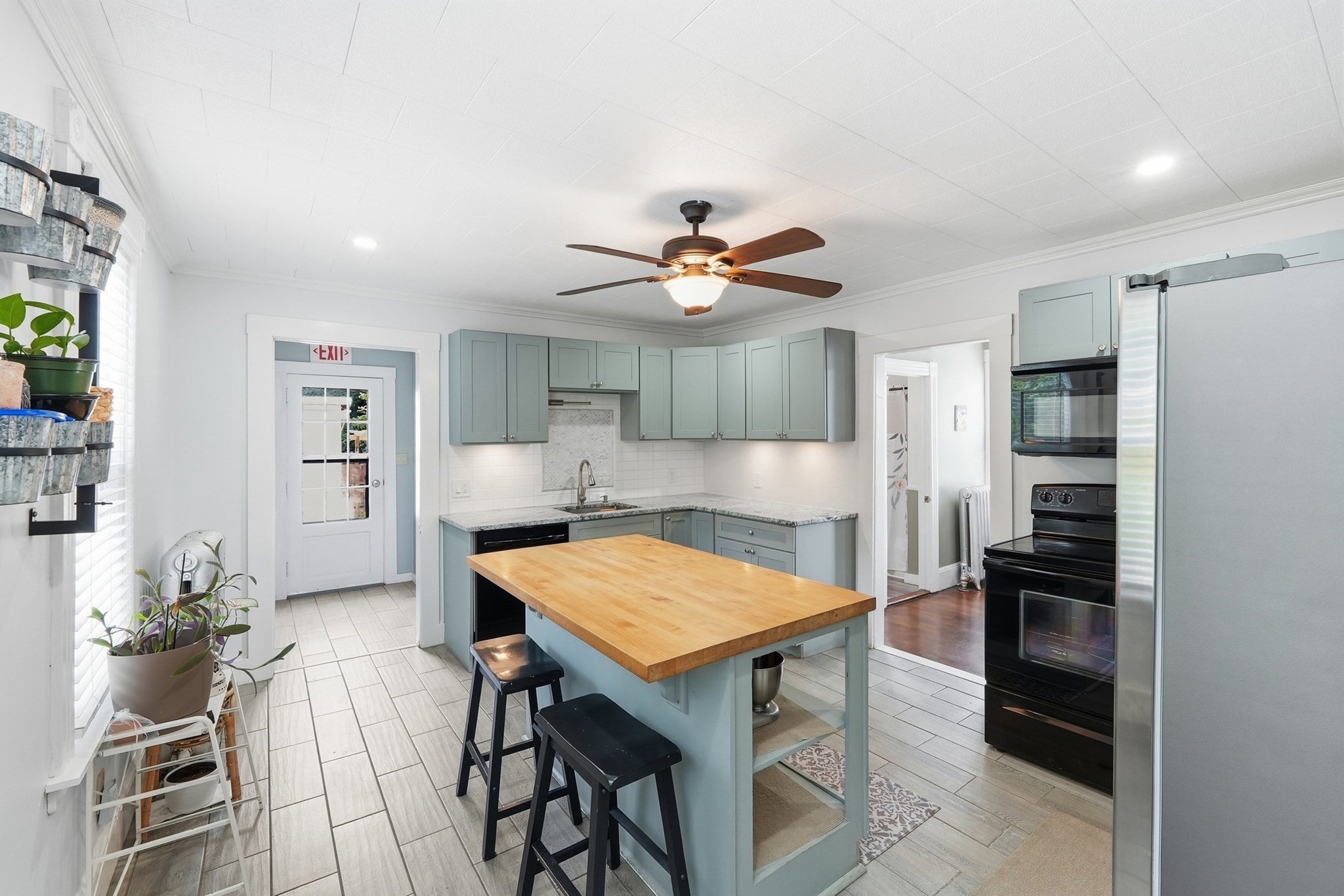 96 Apricot St, Worcester, MA, 96 Apricot St, Worcester, MA Photo #8