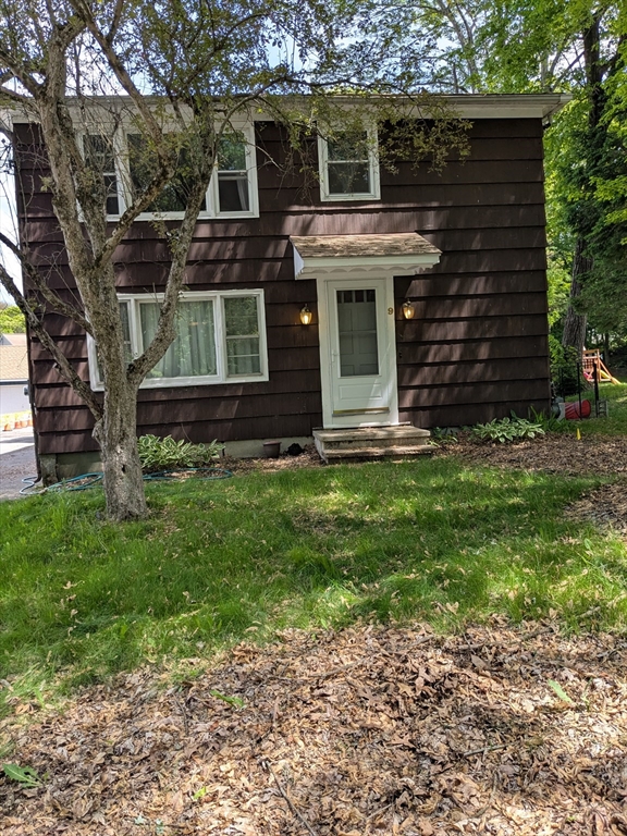 9 New Boston Rd