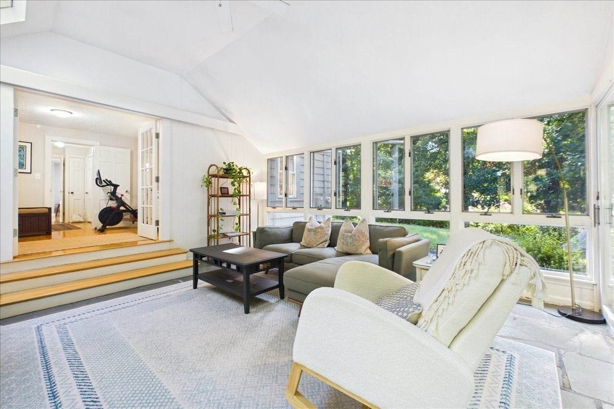 13 Millbrook Rd, Westwood, MA, 13 Millbrook Rd, Westwood, MA Photo #13