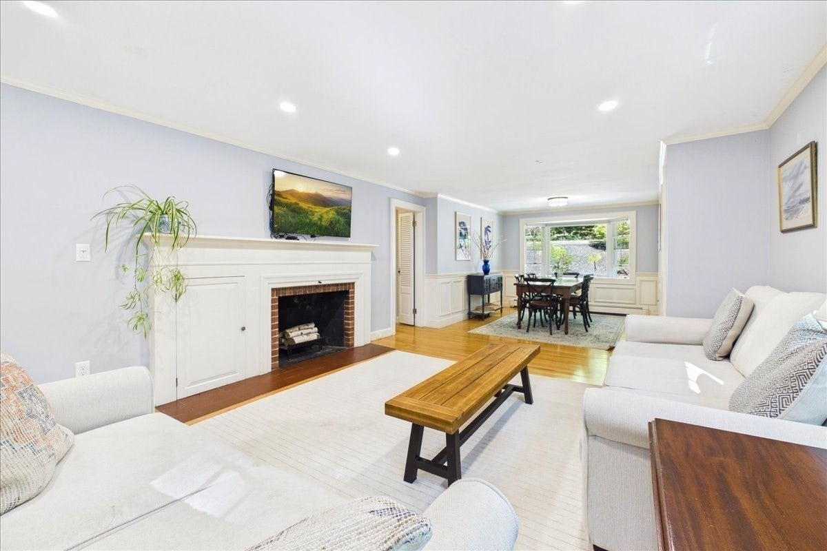 13 Millbrook Rd, Westwood, MA, 13 Millbrook Rd, Westwood, MA Photo #6