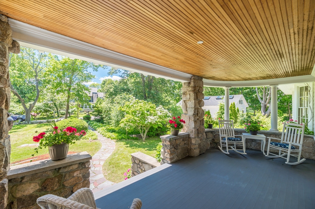 15 Brier Rd