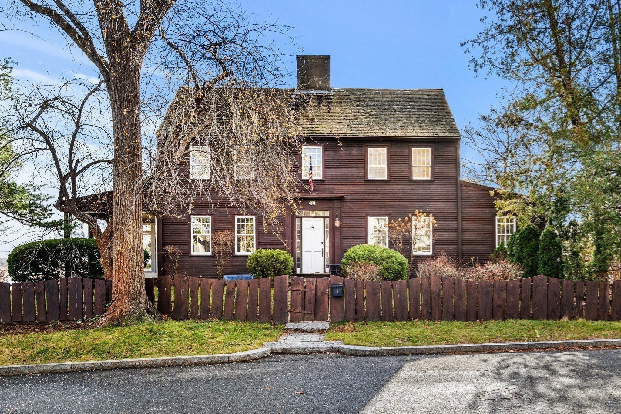 1 Jefferson St