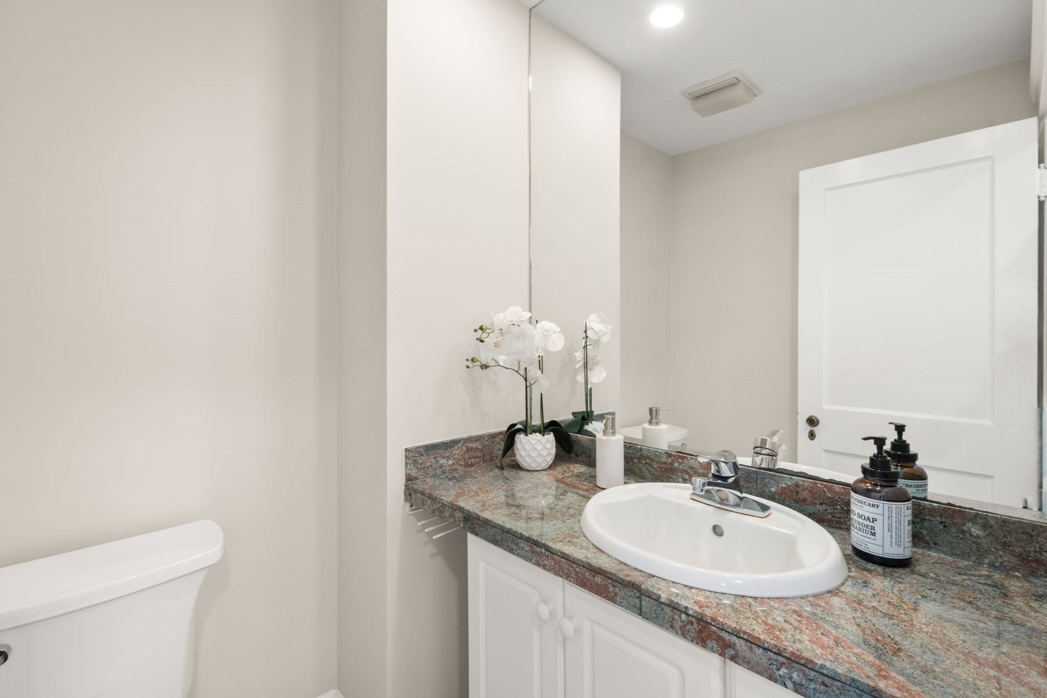 575 Chestnut Street, Newton, MA, 575 Chestnut Street, Newton, MA Photo #30