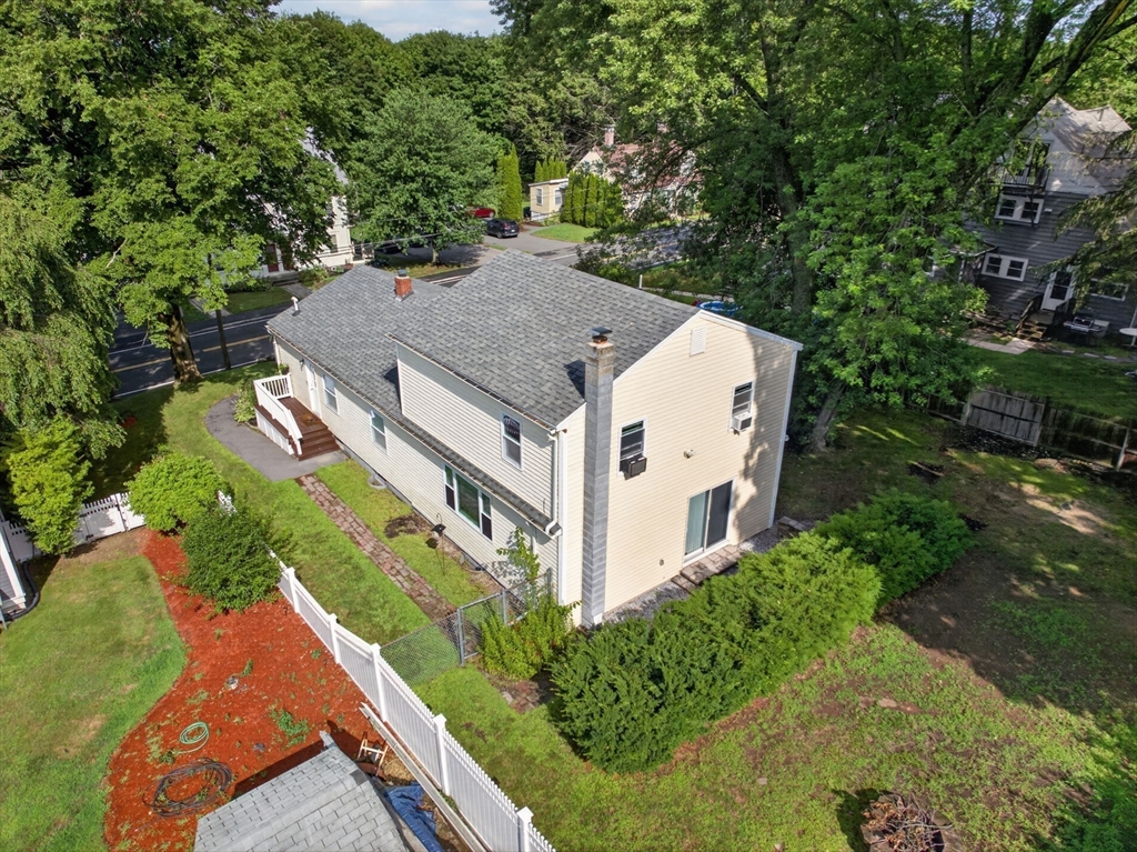 119 High St