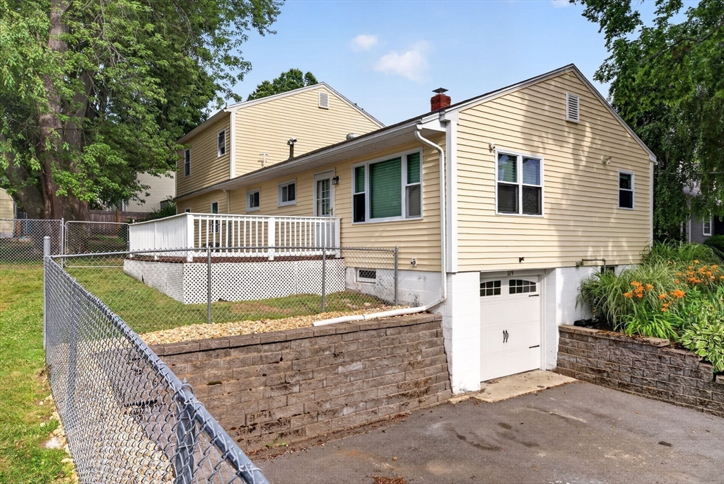 119 High St