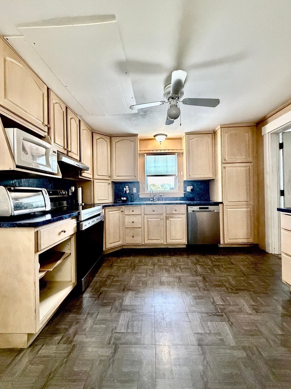 48 Leominster St, Westminster, MA Photo #9