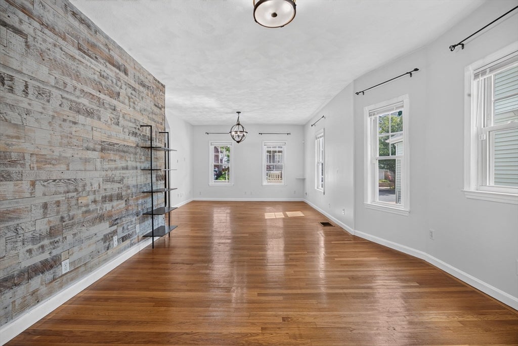 18 Henry St, Everett, MA, 18 Henry St, Everett, MA Photo #8