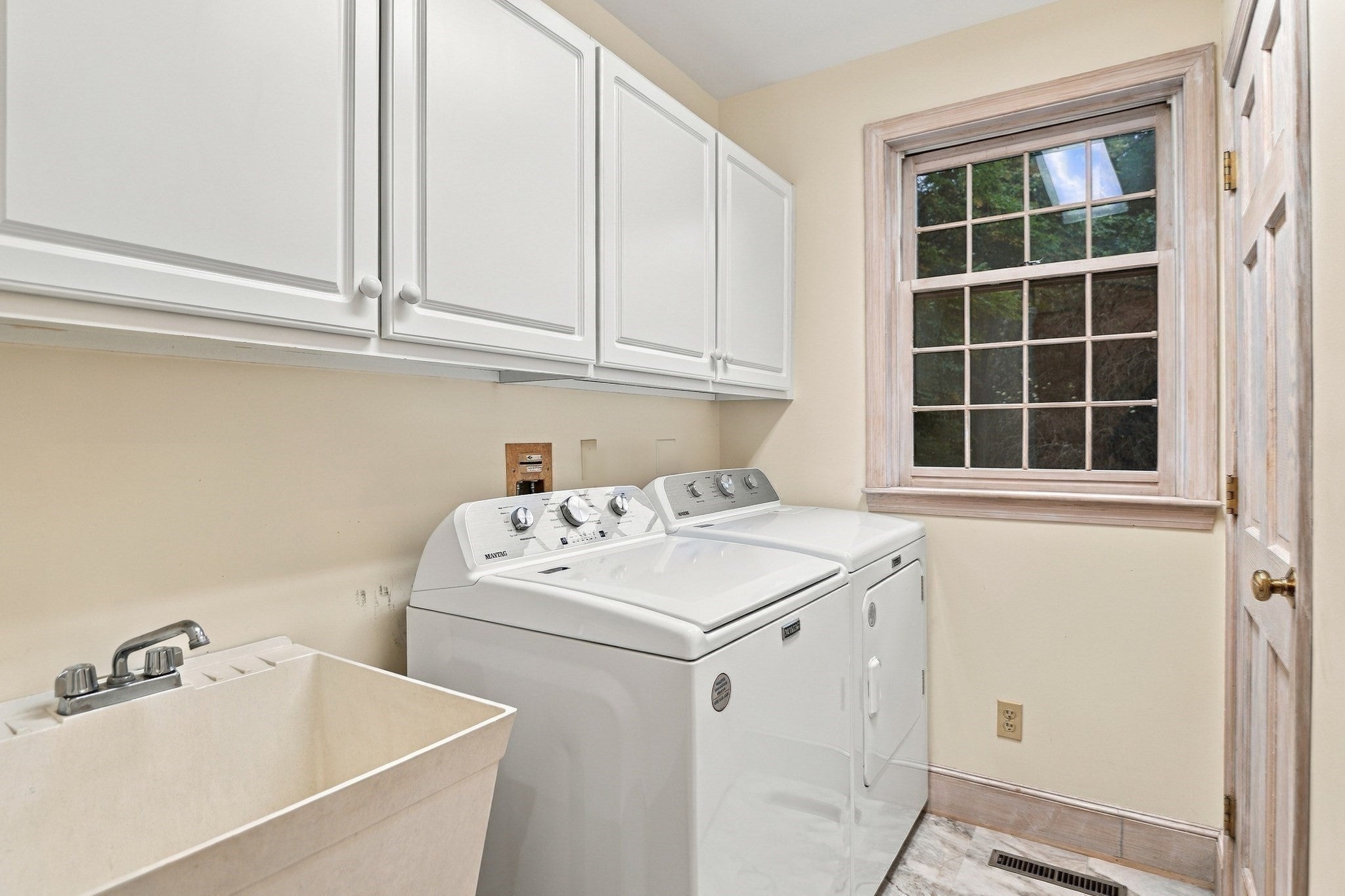 9 Fox Run Dr, Haverhill, MA, 9 Fox Run Dr, Haverhill, MA Photo #19