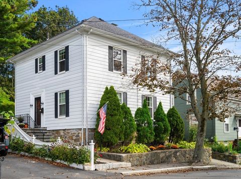51 Lincoln Ave Marblehead MA 01945