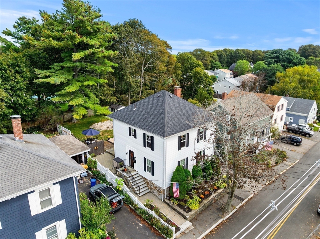 51 Lincoln Ave