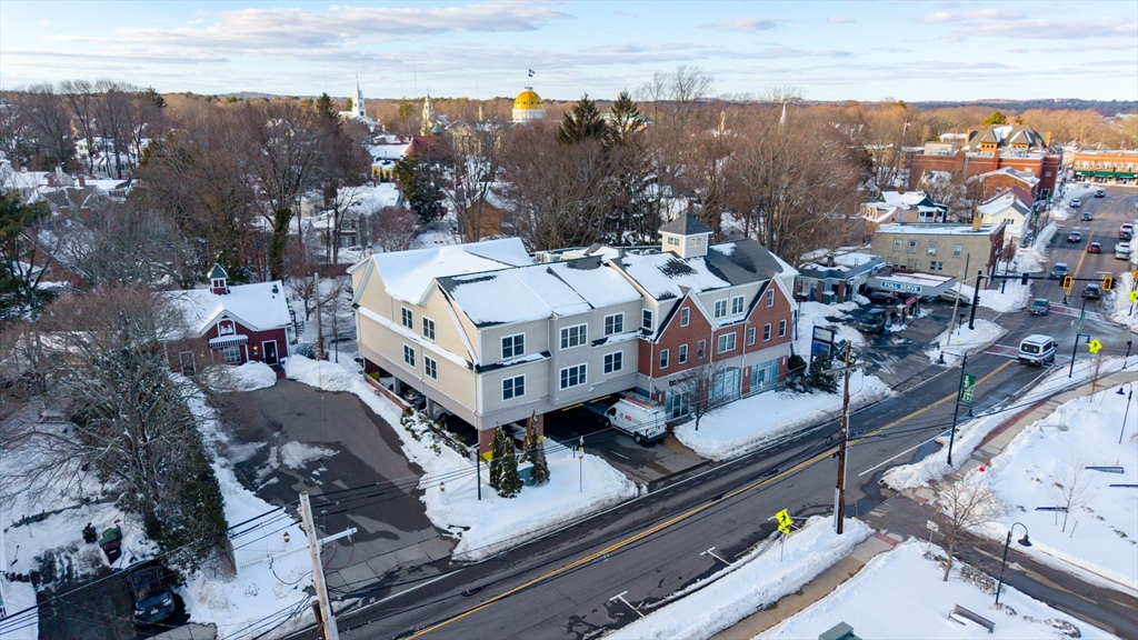 441 Washington Street 302