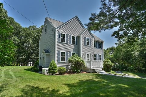 Photo of 2 Palm Ave, Methuen, MA 01844 (MLS # 73544963)