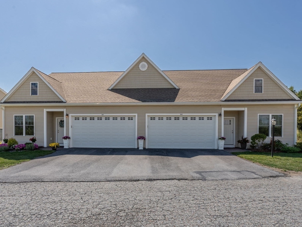843 Ledgewood Way 843