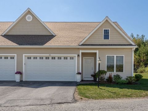 843 Ledgewood Way 843 Clinton MA 01510