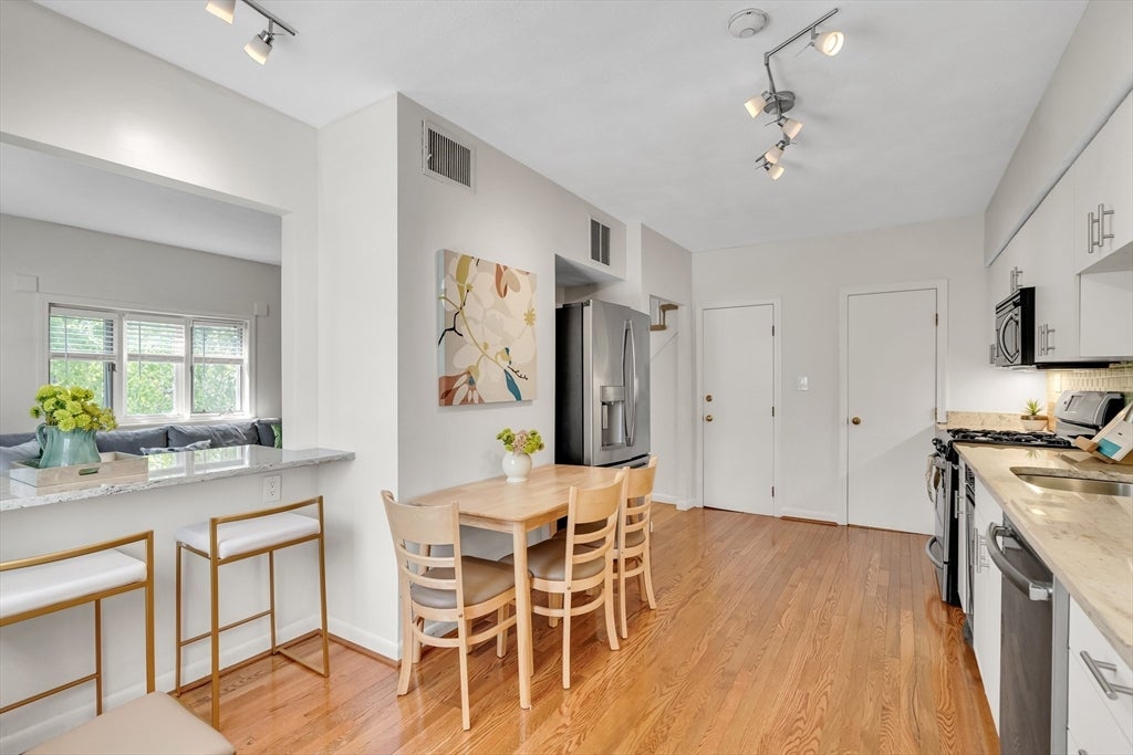 73 Dell Ave #73, Melrose, MA, 73 Dell Ave #73, Melrose, MA Photo #12