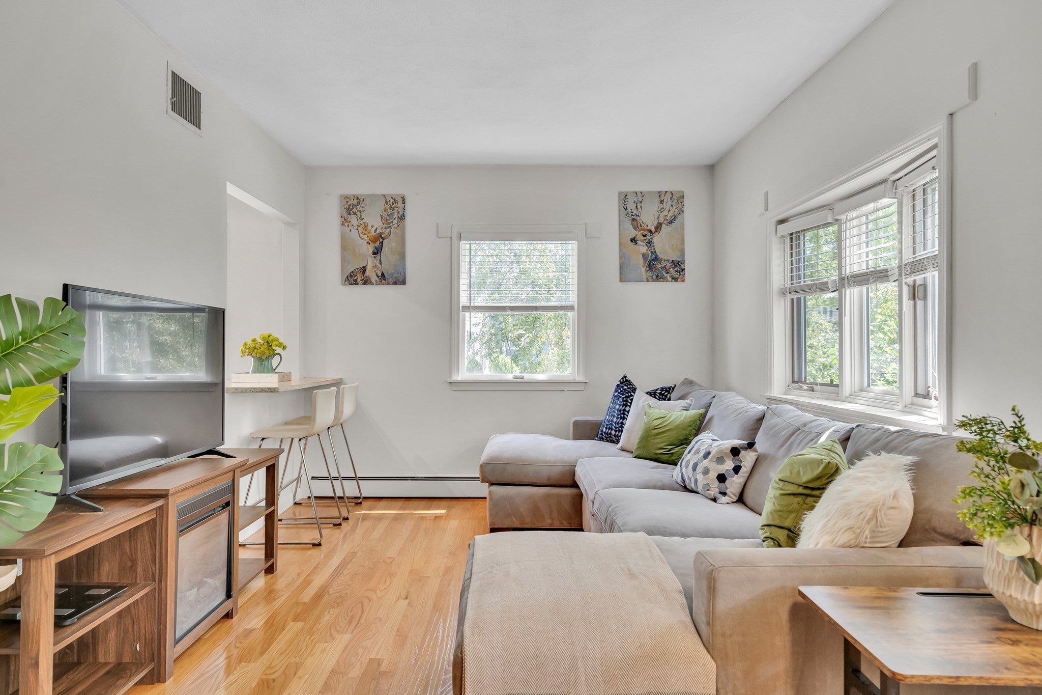73 Dell Ave 73