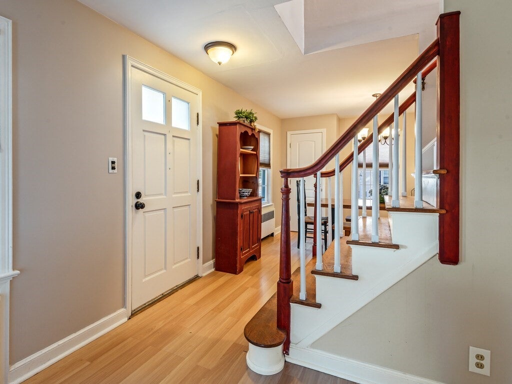 1 Benjamin Rd, Worcester, MA, 1 Benjamin Rd, Worcester, MA Photo #11