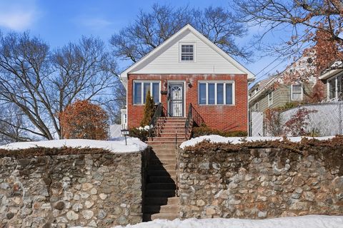 Photo of 98 Boardman Ave, Melrose, MA 02176 (MLS # 73481424)
