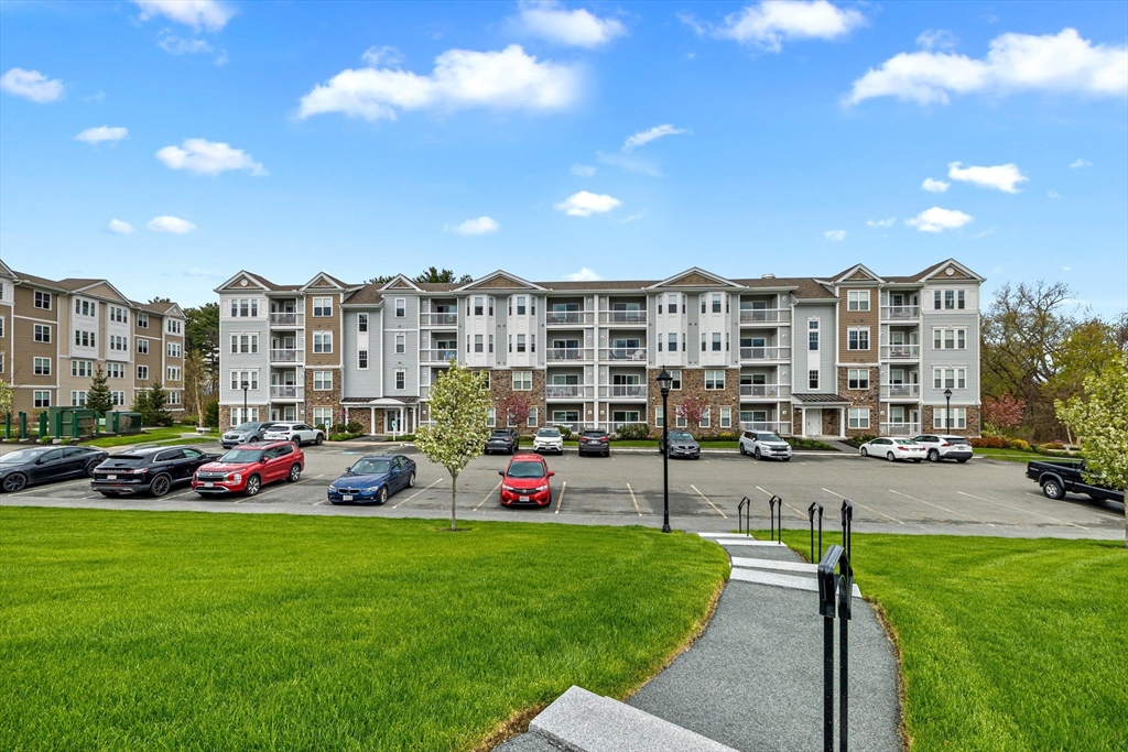 4 Francis Dr 311