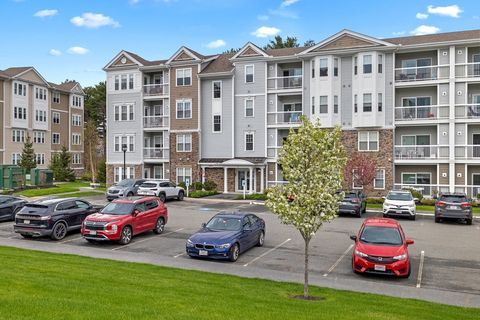 Photo of 4 Francis Dr #311, Andover, MA 01810 (MLS # 73512228)
