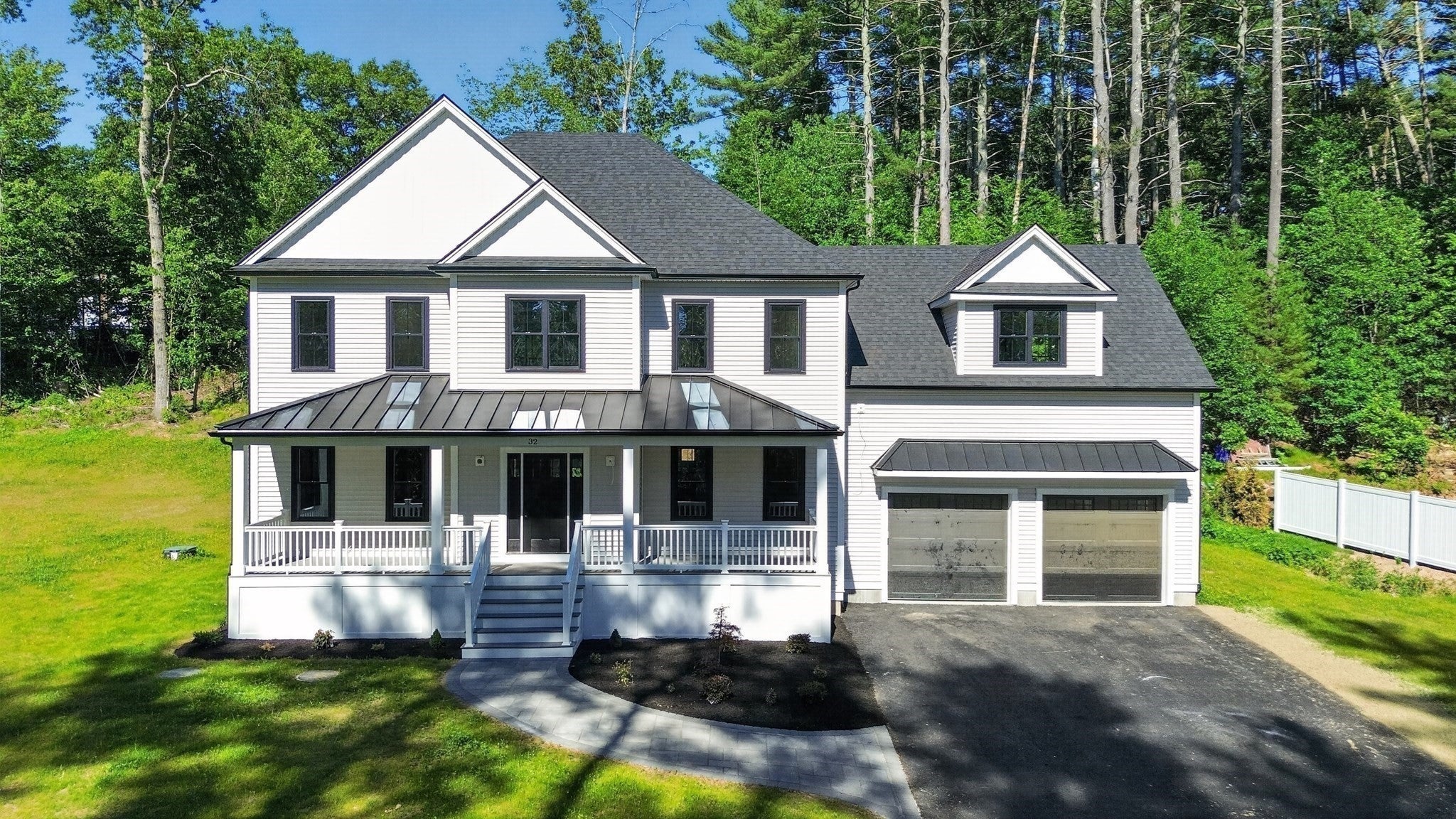 32 Mendon St
