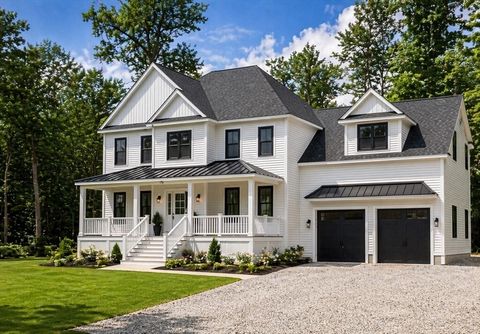 Photo of 32 Mendon St, Upton, MA 01568 (MLS # 73522448)