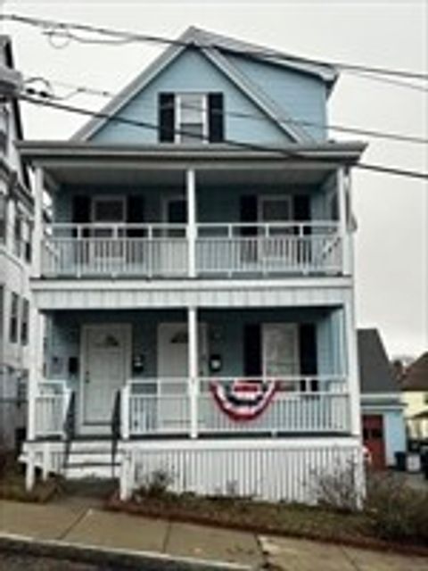 Photo of 7 Hillside Ave #2, Everett, MA 02149 (MLS # 73464278)