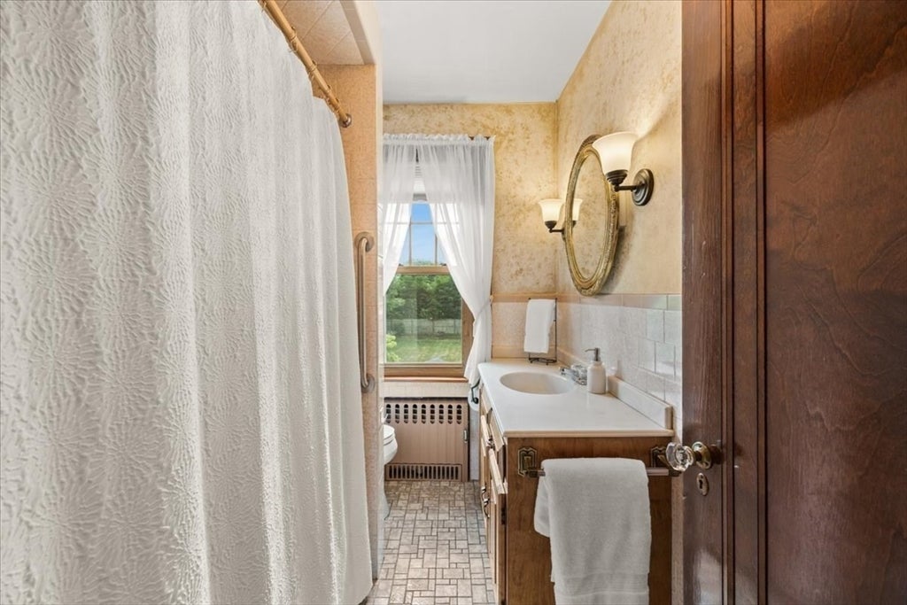 122 Davenport Street, Taunton, MA, 122 Davenport Street, Taunton, MA Photo #35
