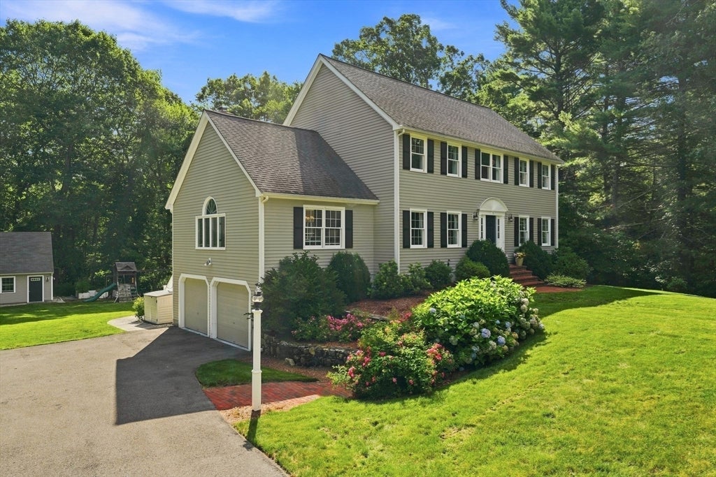 9 Kathy Drive, Foxboro, MA Photo #1