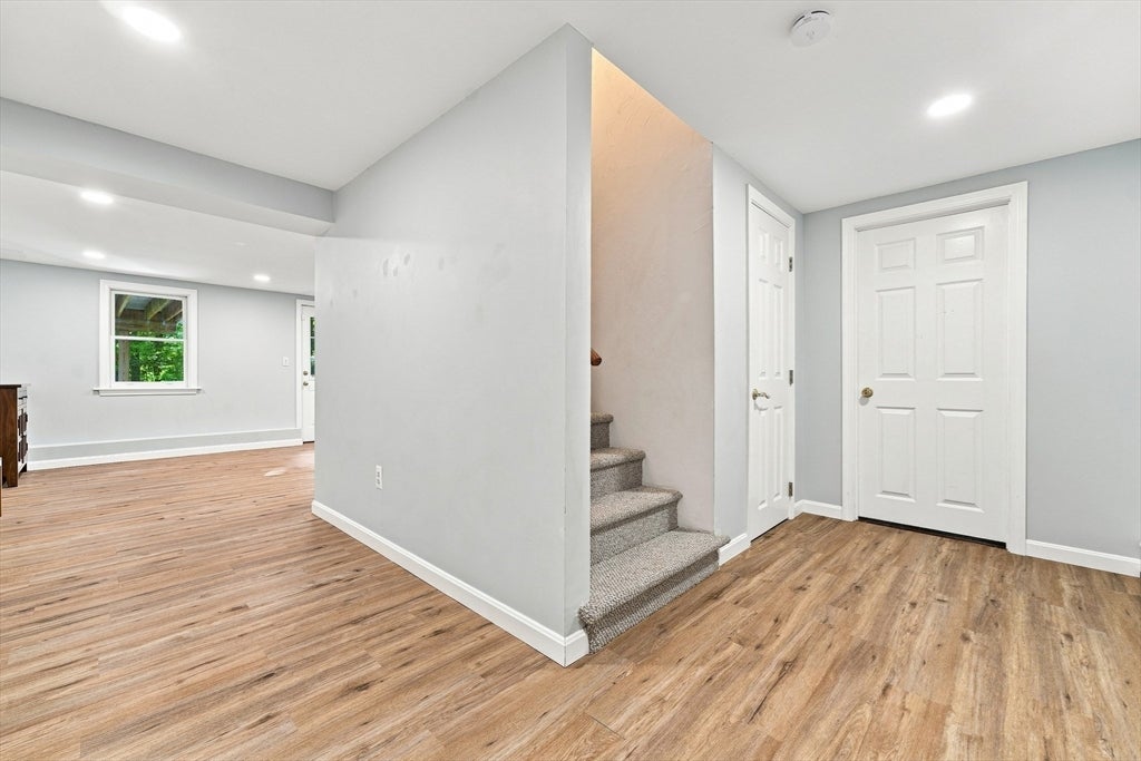 9 Kathy Drive, Foxboro, MA Photo #26
