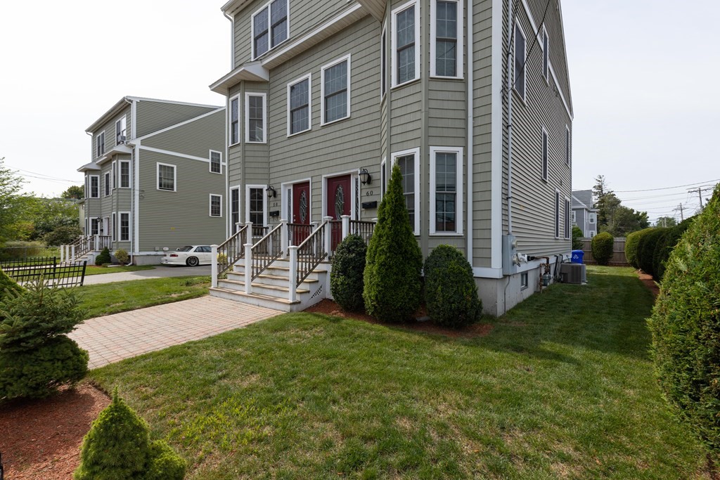 58 Holton St 58