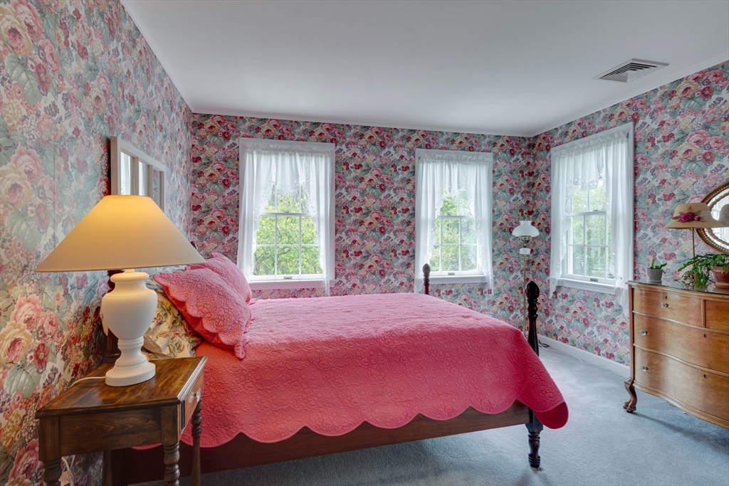 42 Spruce Road, North Reading, MA Photo #28