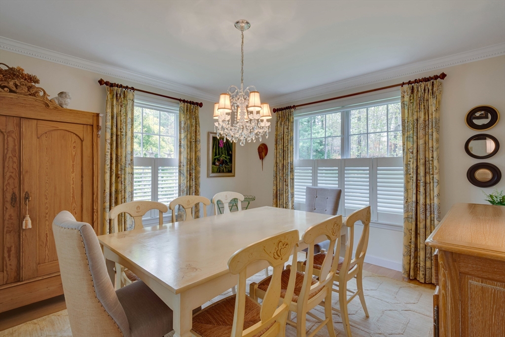 42 Spruce Road, North Reading, MA Photo #12