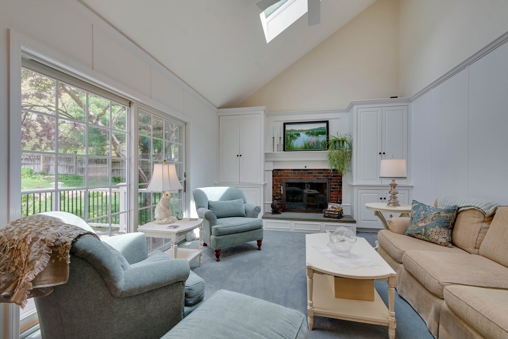 42 Spruce Road, North Reading, MA Photo #10