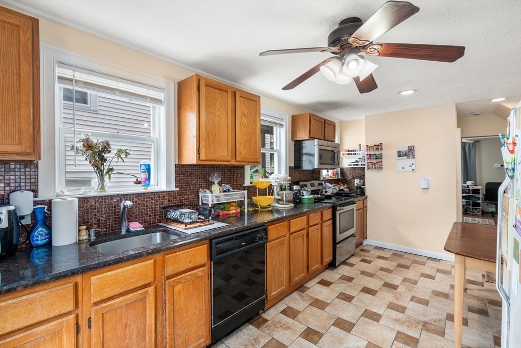 7 Hearn ST, Watertown, MA, 7 Hearn ST, Watertown, MA Photo #19