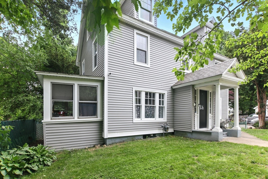 8-1/2 Bush St