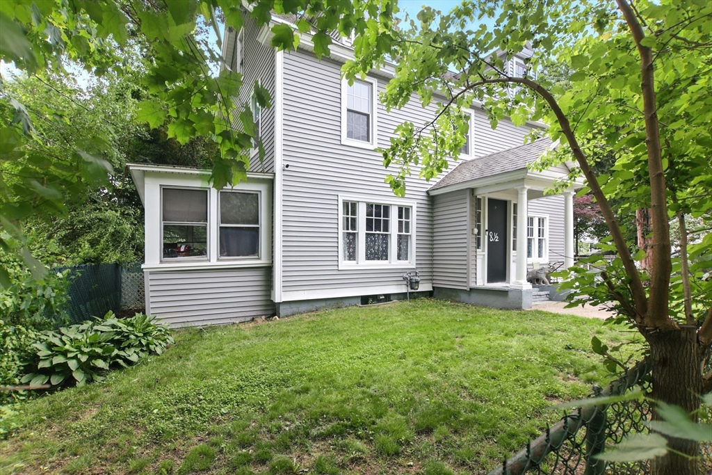 8-1/2 Bush St