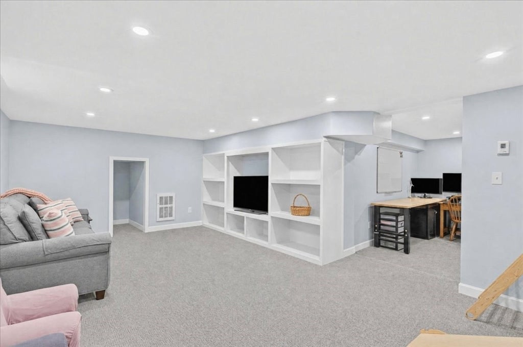 49 Dana Rd, Norwell, MA, 49 Dana Rd, Norwell, MA Photo #32