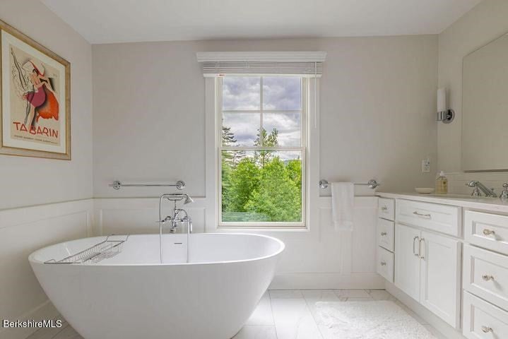 10 Berkshire Heights, Great Barrington, MA, 10 Berkshire Heights, Great Barrington, MA Photo #25