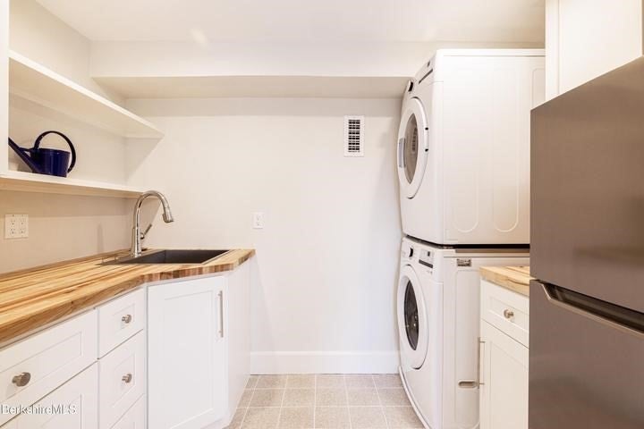 10 Berkshire Heights, Great Barrington, MA, 10 Berkshire Heights, Great Barrington, MA Photo #39