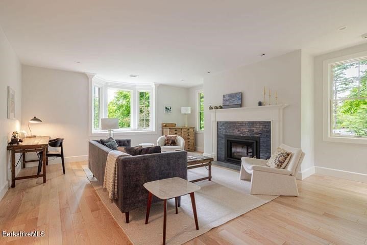 10 Berkshire Heights, Great Barrington, MA, 10 Berkshire Heights, Great Barrington, MA Photo #16