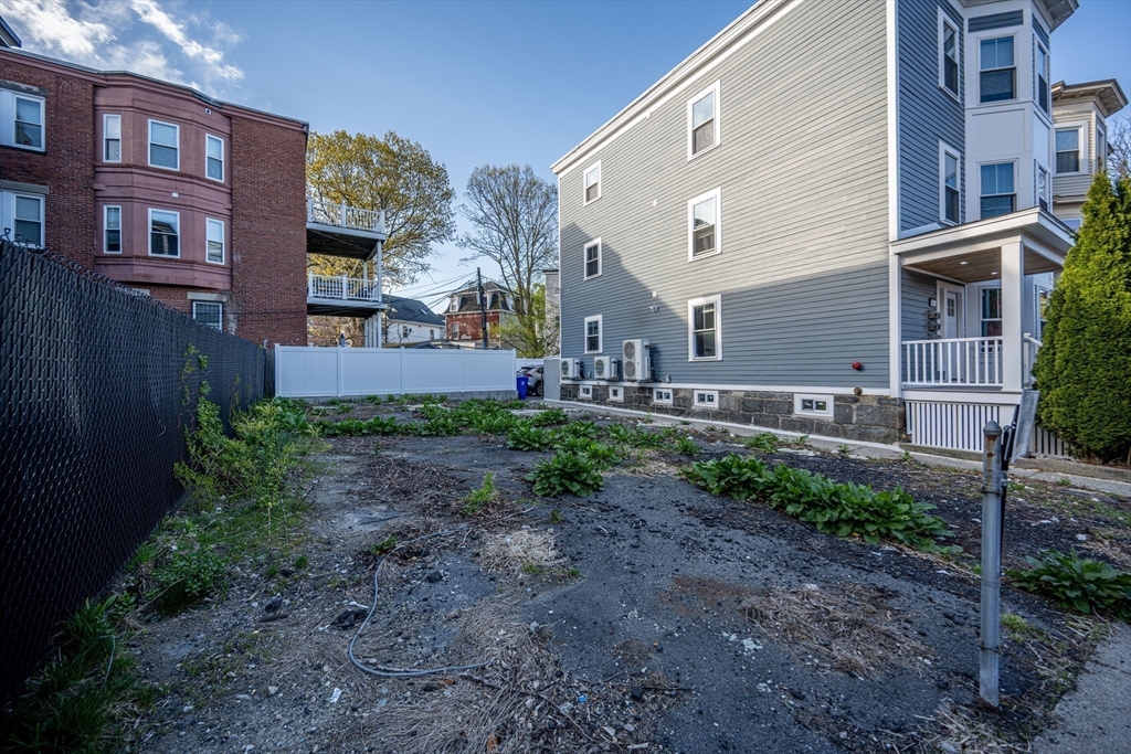 6 Brookside Ave
