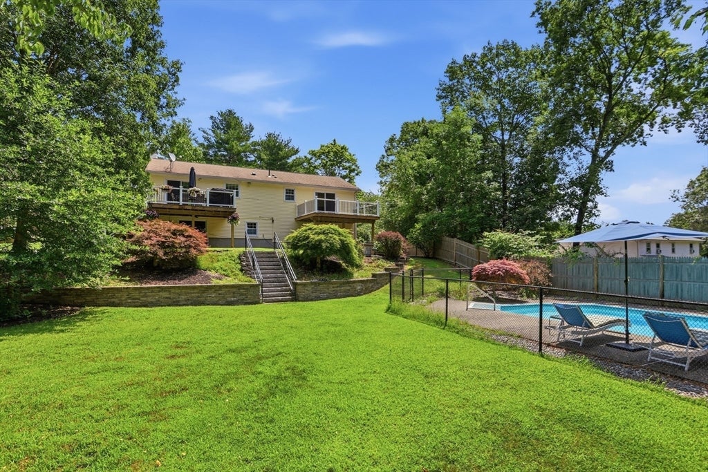 22 Mary Dr, West Boylston, MA Photo #7