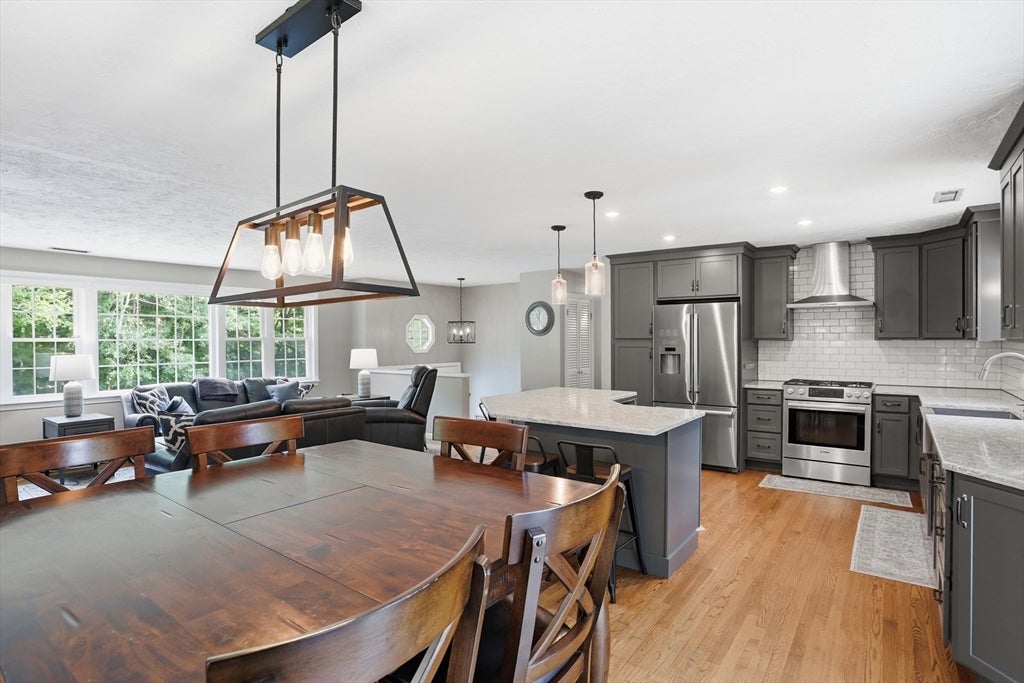 22 Mary Dr, West Boylston, MA Photo #18