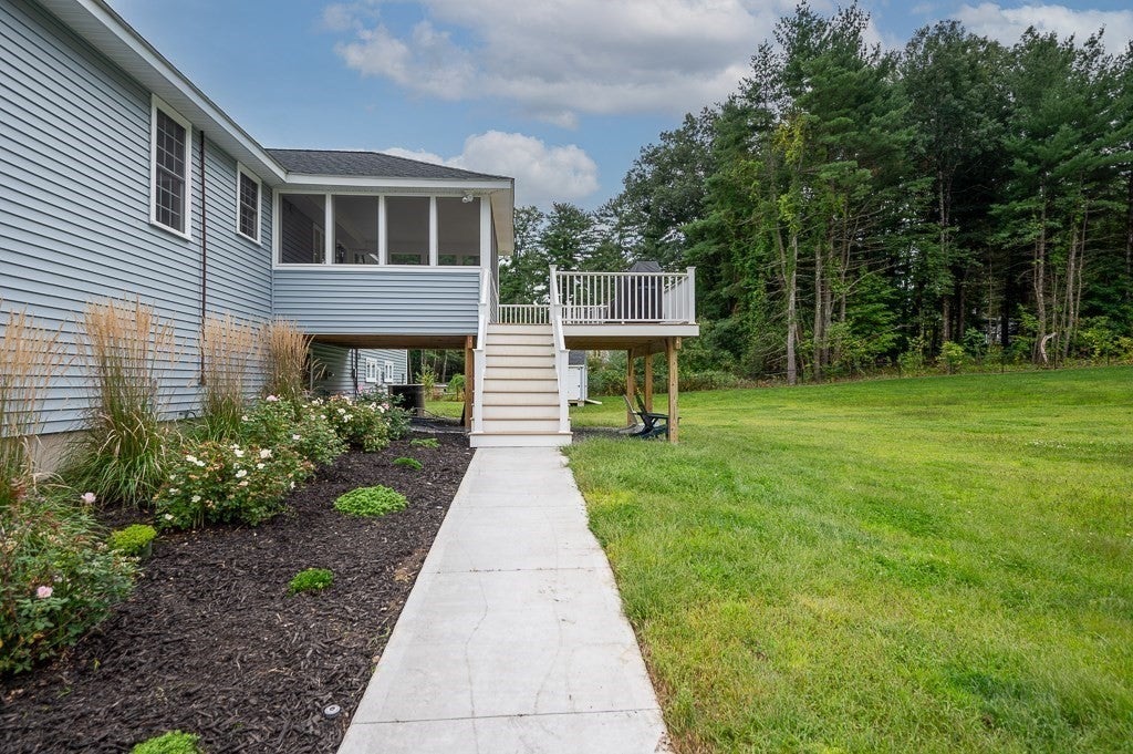 73 Minehan Ln, Marlborough, MA Photo #35