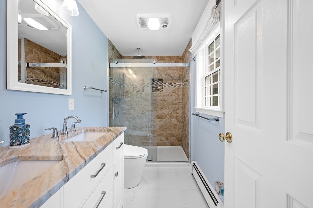 73 Minehan Ln, Marlborough, MA Photo #19