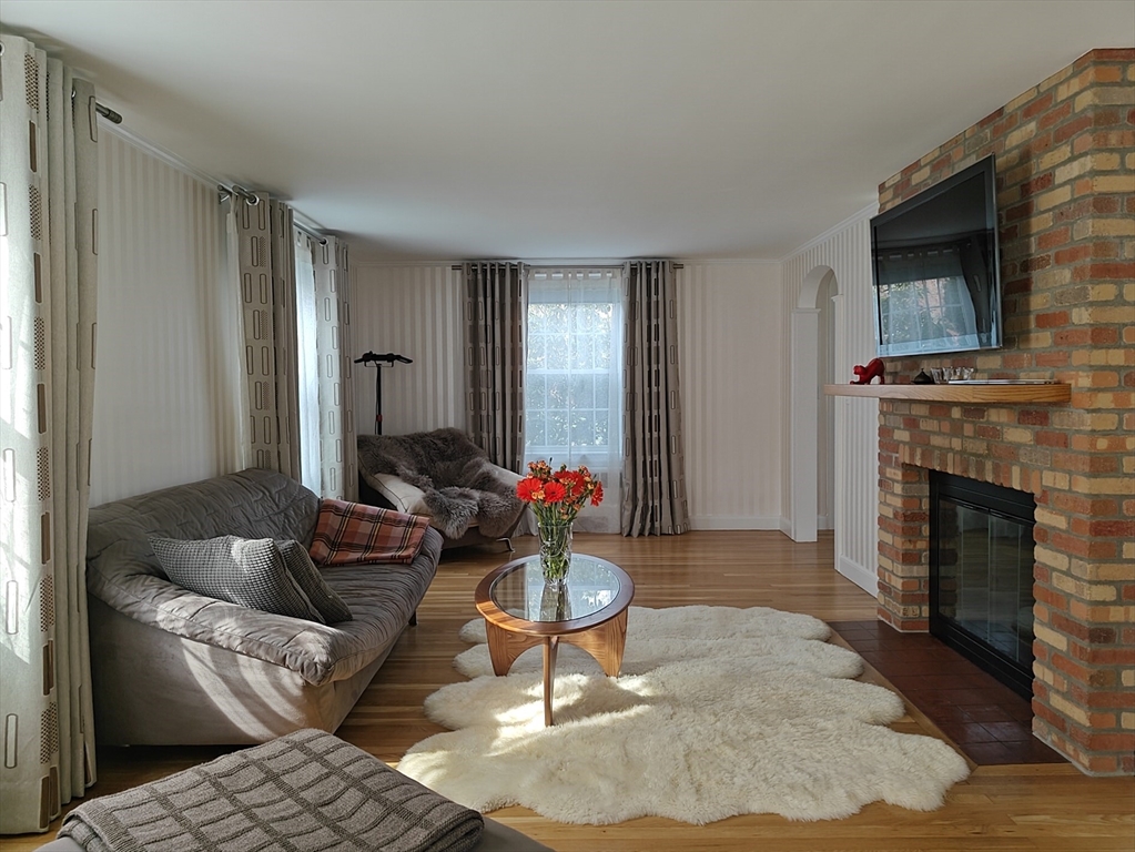 27 Coolidge Rd