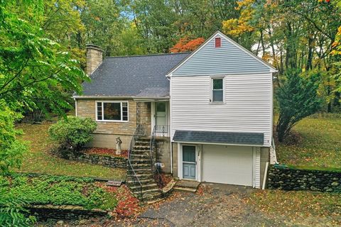 145 Loxwood Street Worcester MA 01604