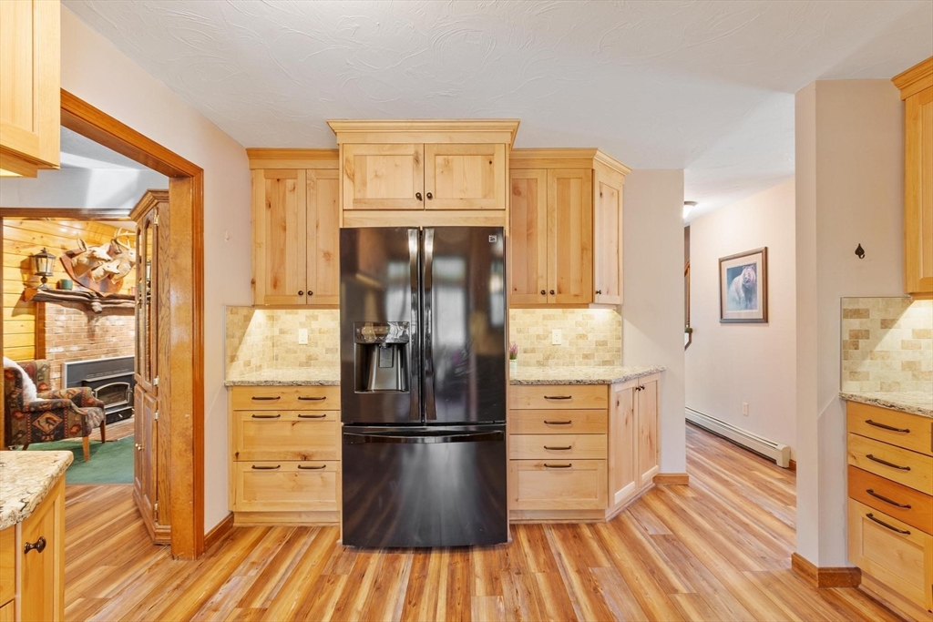 111 Hale Rd, Hubbardston, MA Photo #11