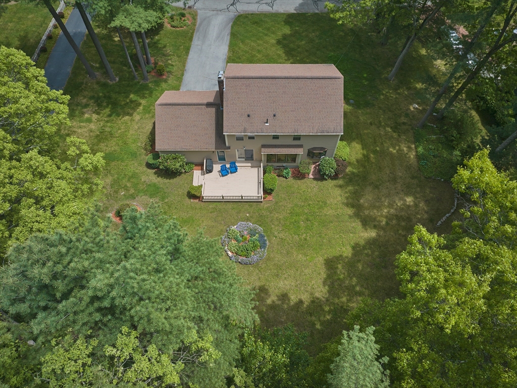 3 Oakwood Dr